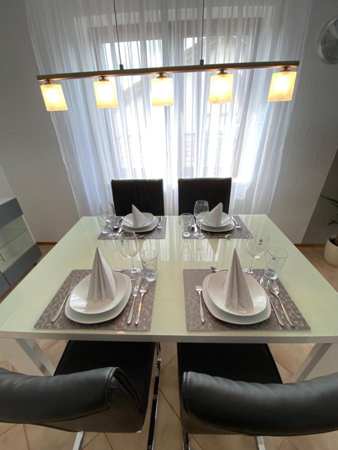 Elviras Apartment ซิงเงน ห้อง รูปภาพ
